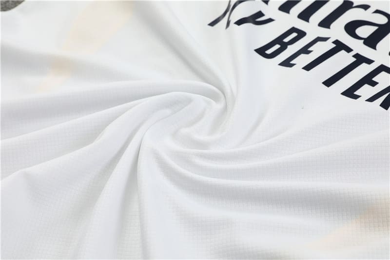 Kit Treino Real Madrid 23/24 - Branco