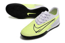 Chuteira Nike Phantom GX Academy- Futsal