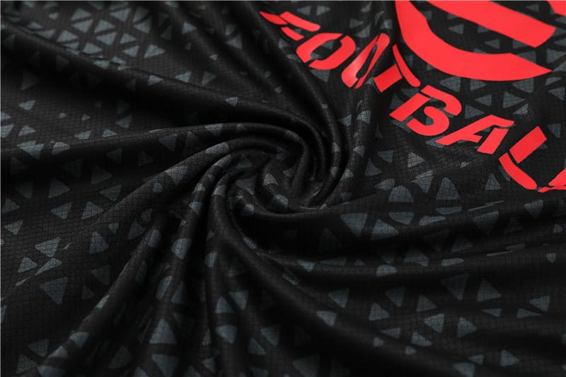 Kit de Treino Milan 23/24 - Edição Especial