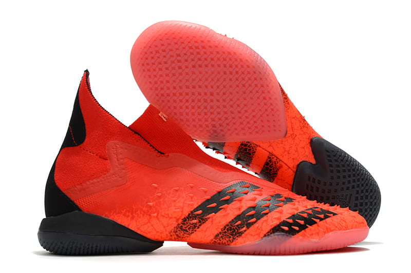 Chuteira Adidas Predator Freak  - Futsal