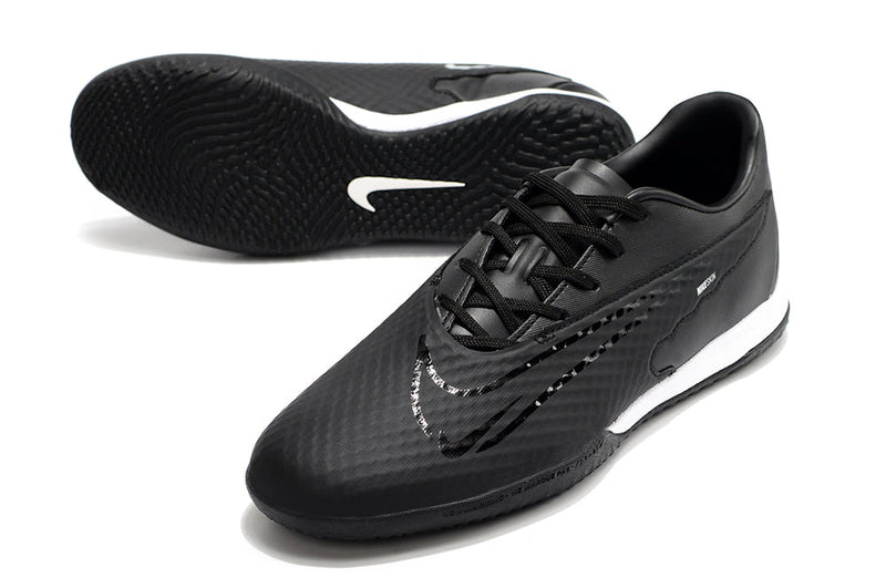 Chuteira Nike Phantom GX Academy- Futsal