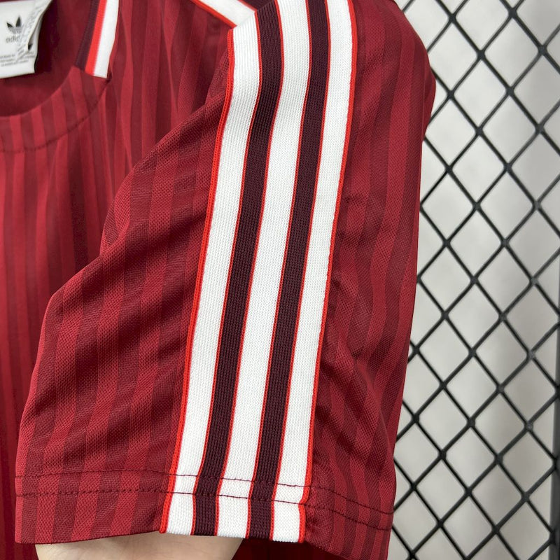 Camisa Bayern De Munique Terrace Icons 25/26  - Torcedor Masculina
